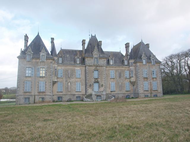 chateaux 0 vendre