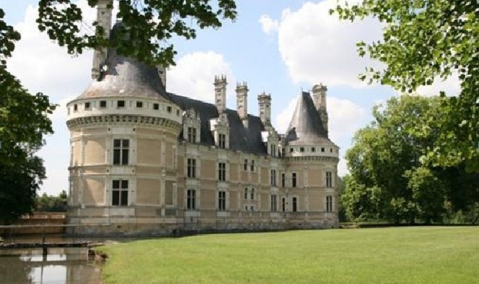 La façade sur le parc