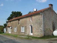 Maison du 19 ème à 25 km de la plage