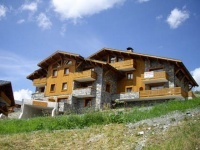 01-14-les_deux_chalets
