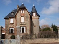 Villa du 19 ème, en front de mer