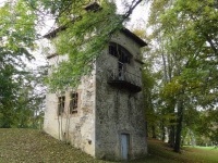 L'ancien colombier transformé en belvédère